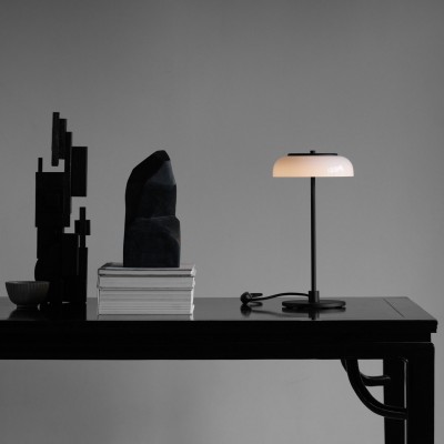 Настольная лампа Блосси