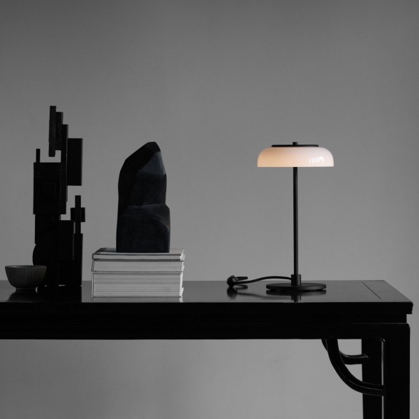 Настольная лампа Блосси