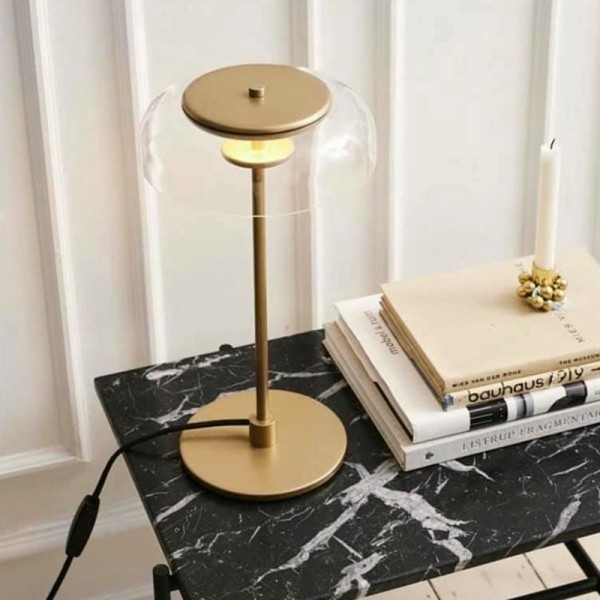 Blossi Table Lamp