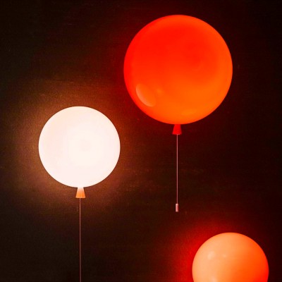 Balloon Wall Lamp