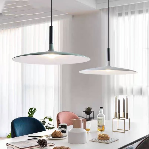 Aplomb Large Pendant Light