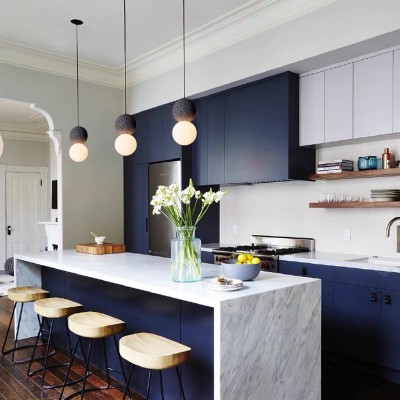 MIA Minimalist Light