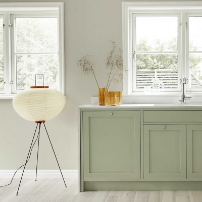 Akari 10A Floor Lamp