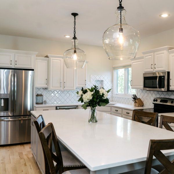 Teardrop Glass Pendant Light