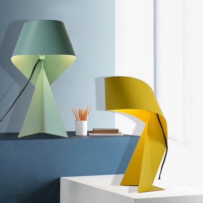 AIR Table Lamp