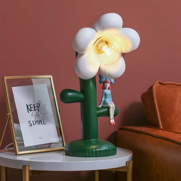 Flowery Table Lamp