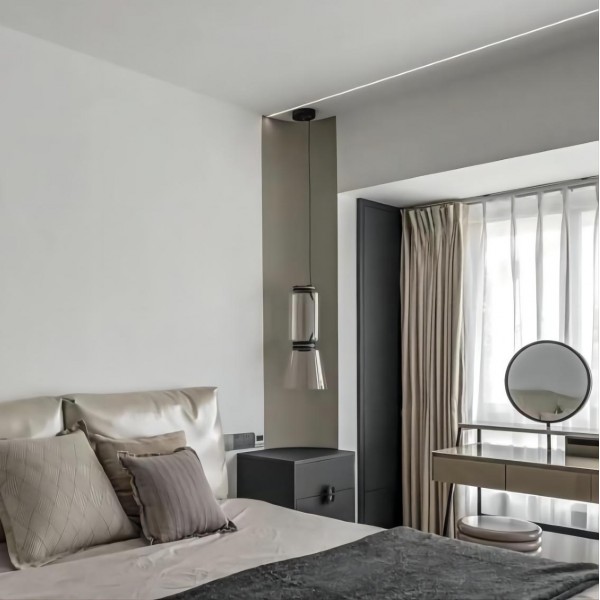 Noctambule Cone Pendant Lamp