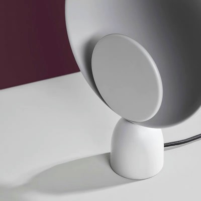 Blooper LED Table Lamp