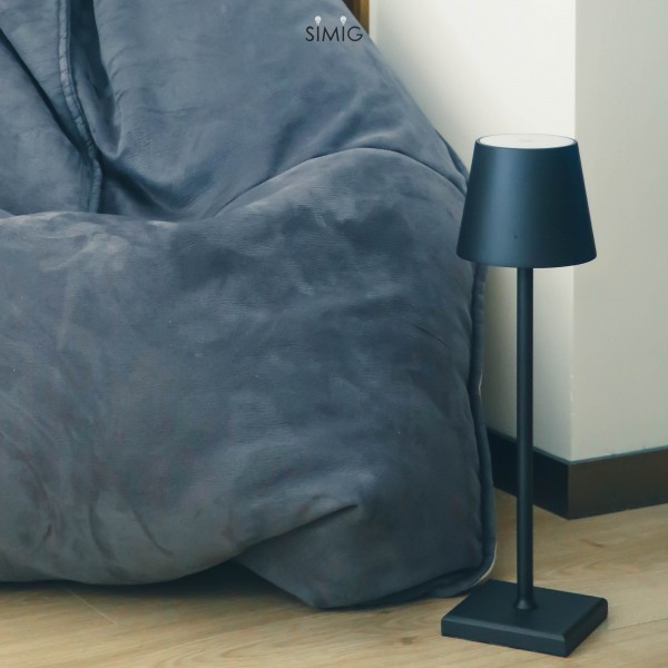 Poldina LED Table Lamp