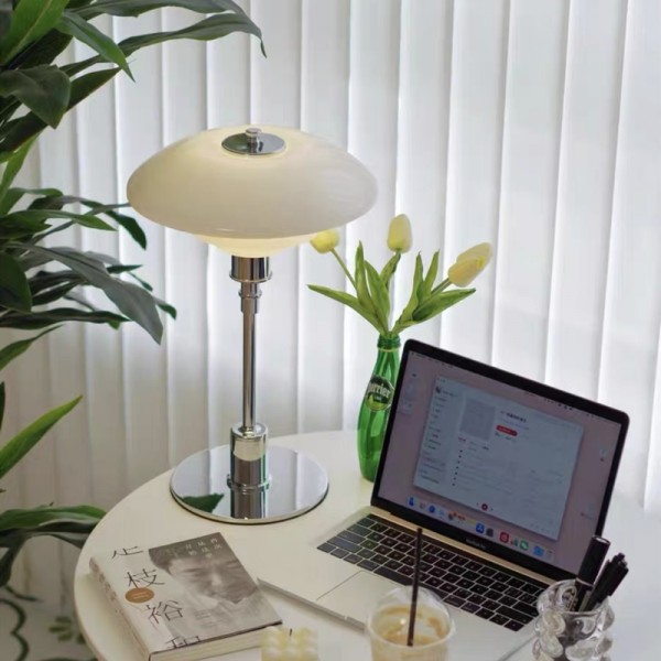 PH 3/2 Table Lamp