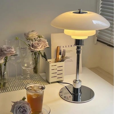 PH 3/2 Table Lamp