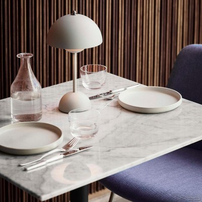 Macaroon Bud Portable Table Lamp