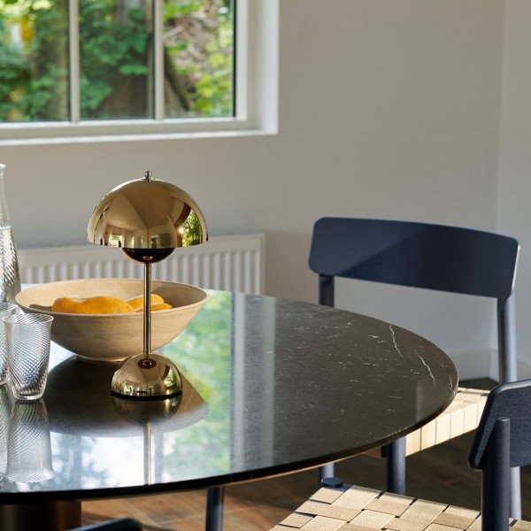 Macaroon Bud Portable Table Lamp