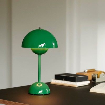 Macaroon Bud Portable Table Lamp