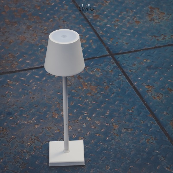 Poldina LED Table Lamp