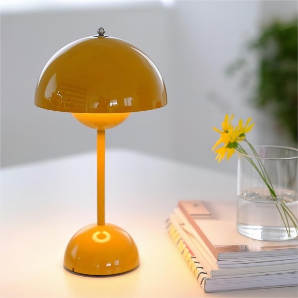 Macaroon Bud Portable Table Lamp