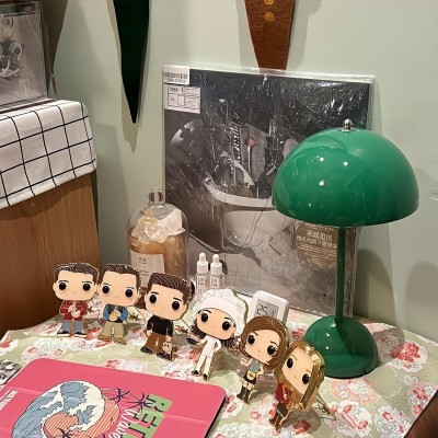 Macaroon Bud Portable Table Lamp