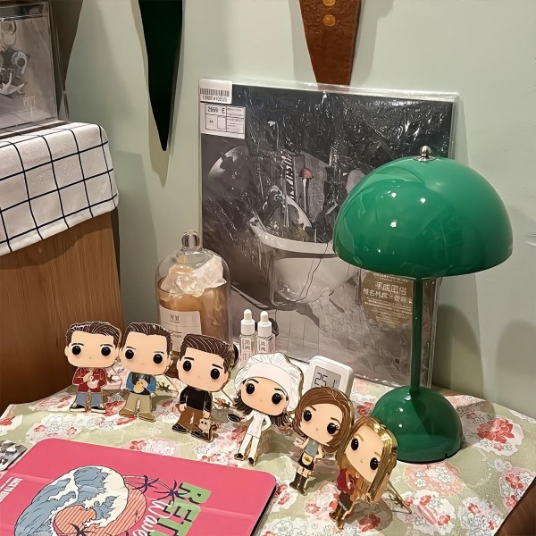 Macaroon Bud Portable Table Lamp