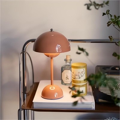Macaroon Bud Portable Table Lamp