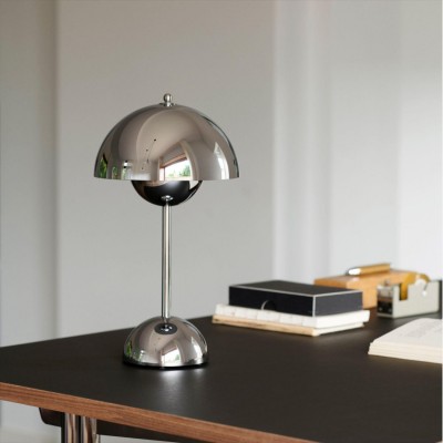 Macaroon Bud Portable Table Lamp