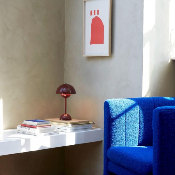 Macaroon Bud Portable Table Lamp