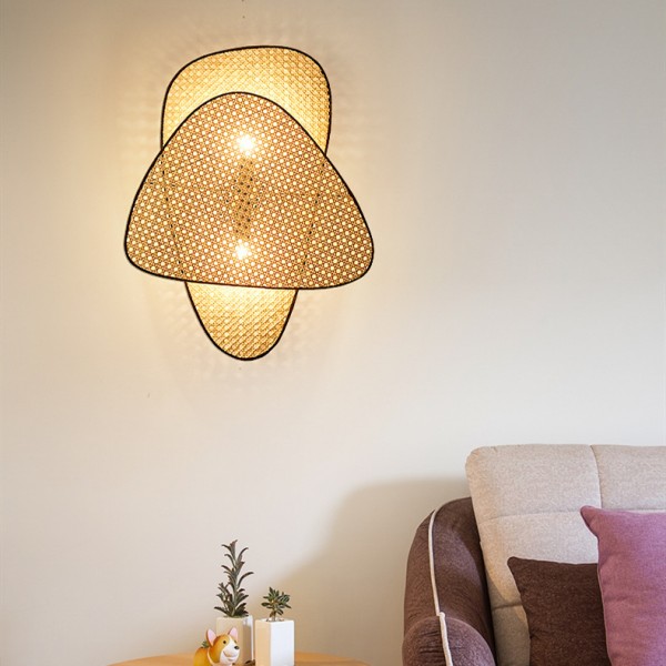 Screen Cannage Wall Light