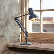 Type 75 Mini Desk Lamp