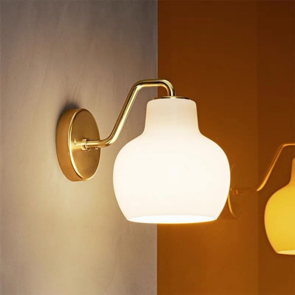 VL Ring Crown Wall Lamp