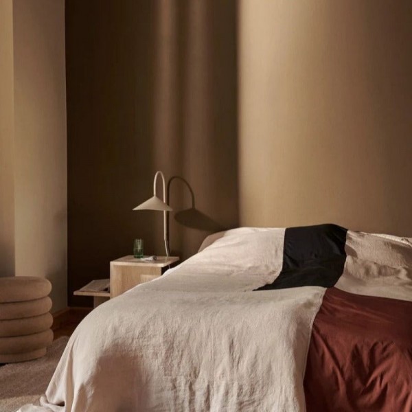 Arum Swivel Wall Lamp