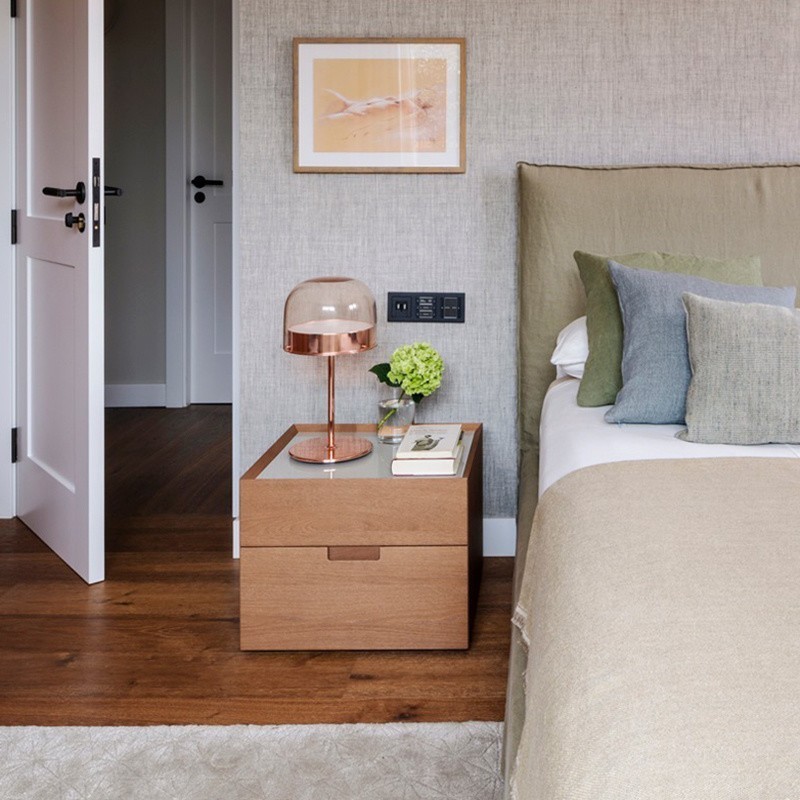 Equatore LED Glass Table Lamp