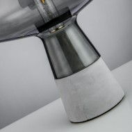 Стеклянная настольная лампа Leimu