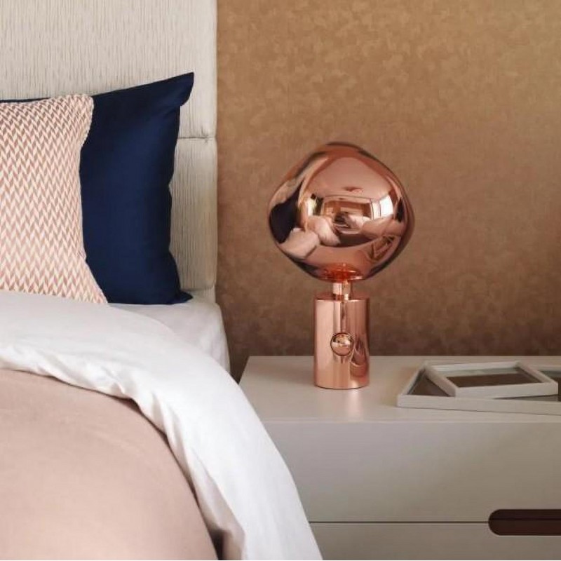 Настольная лампа расплава