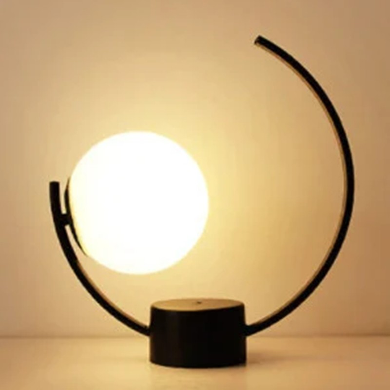 SWING Ball Table Light