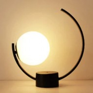 SWING Ball Table Light
