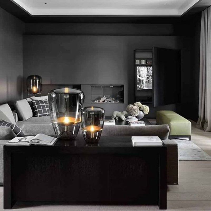 Настольная лампа из воздушных шаров