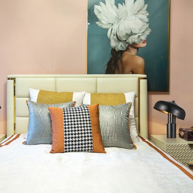 Настольная лампа с крышкой