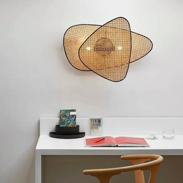 Screen Cannage Wall Light