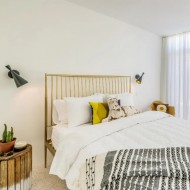 Ударная настенная лампа