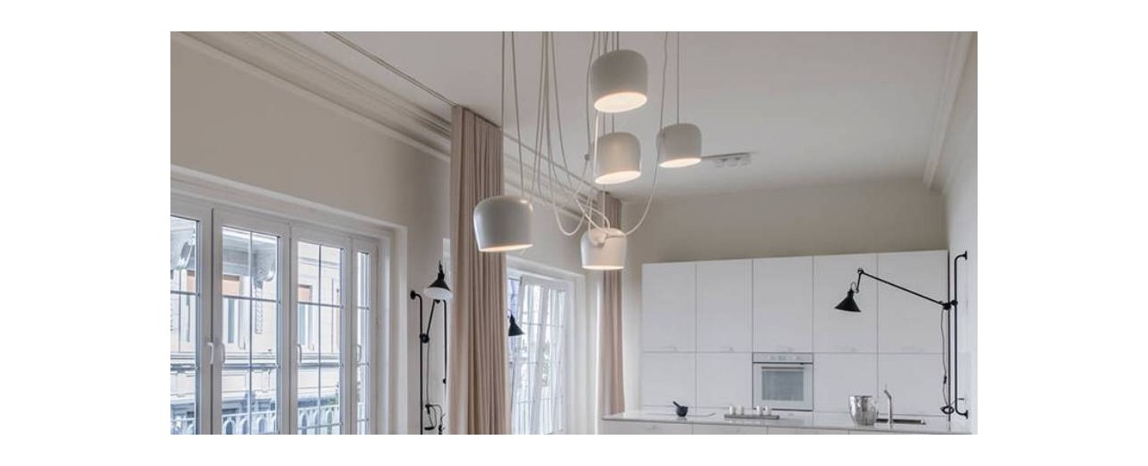 Best Design And Popular Aim Lamp In Public Spaces